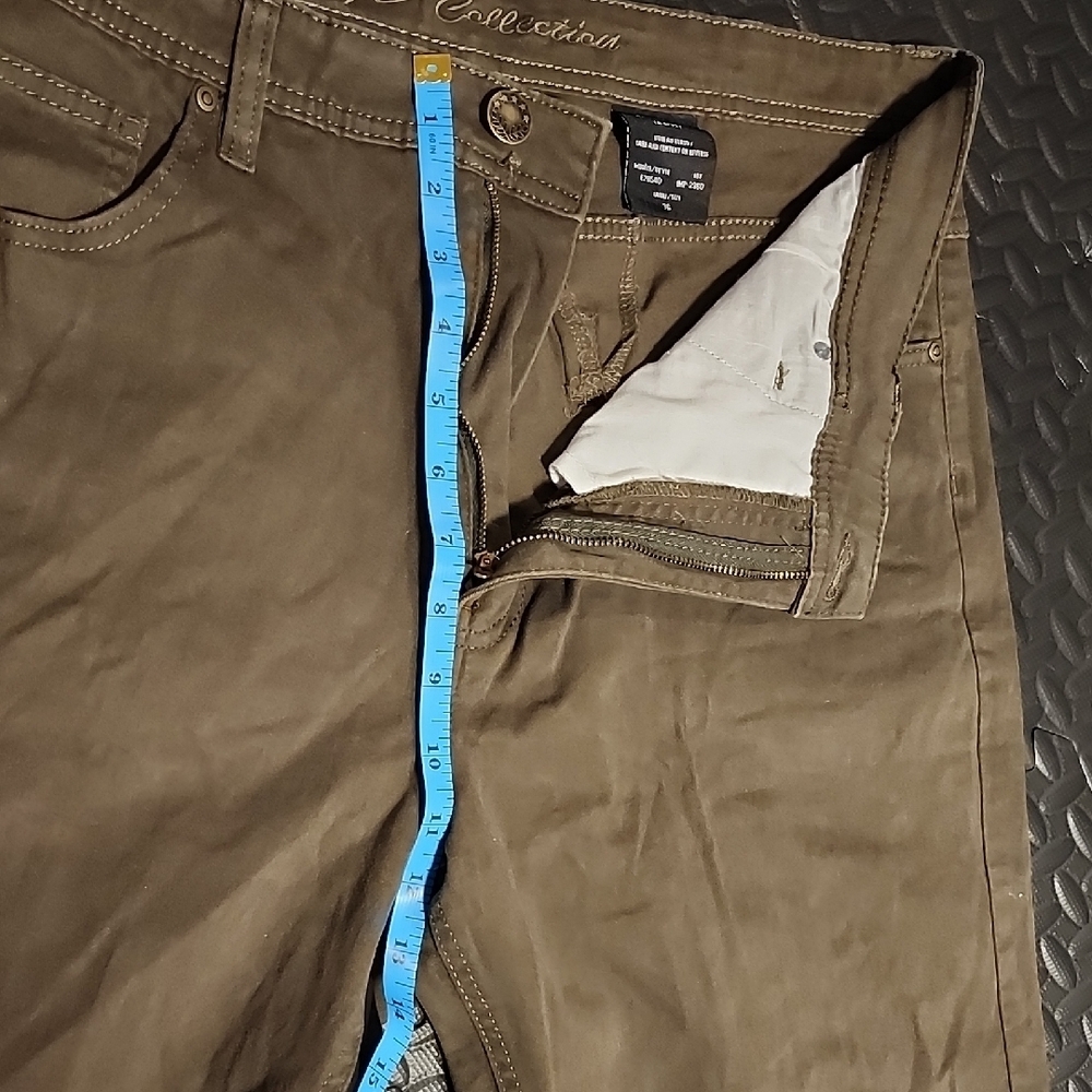 JD Collection Men's Brown Flat Front Shorts Size 36 - Picture 4 of 7